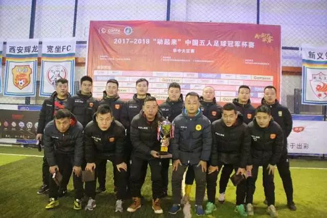 76人应考虑为杰米森提供双向合同